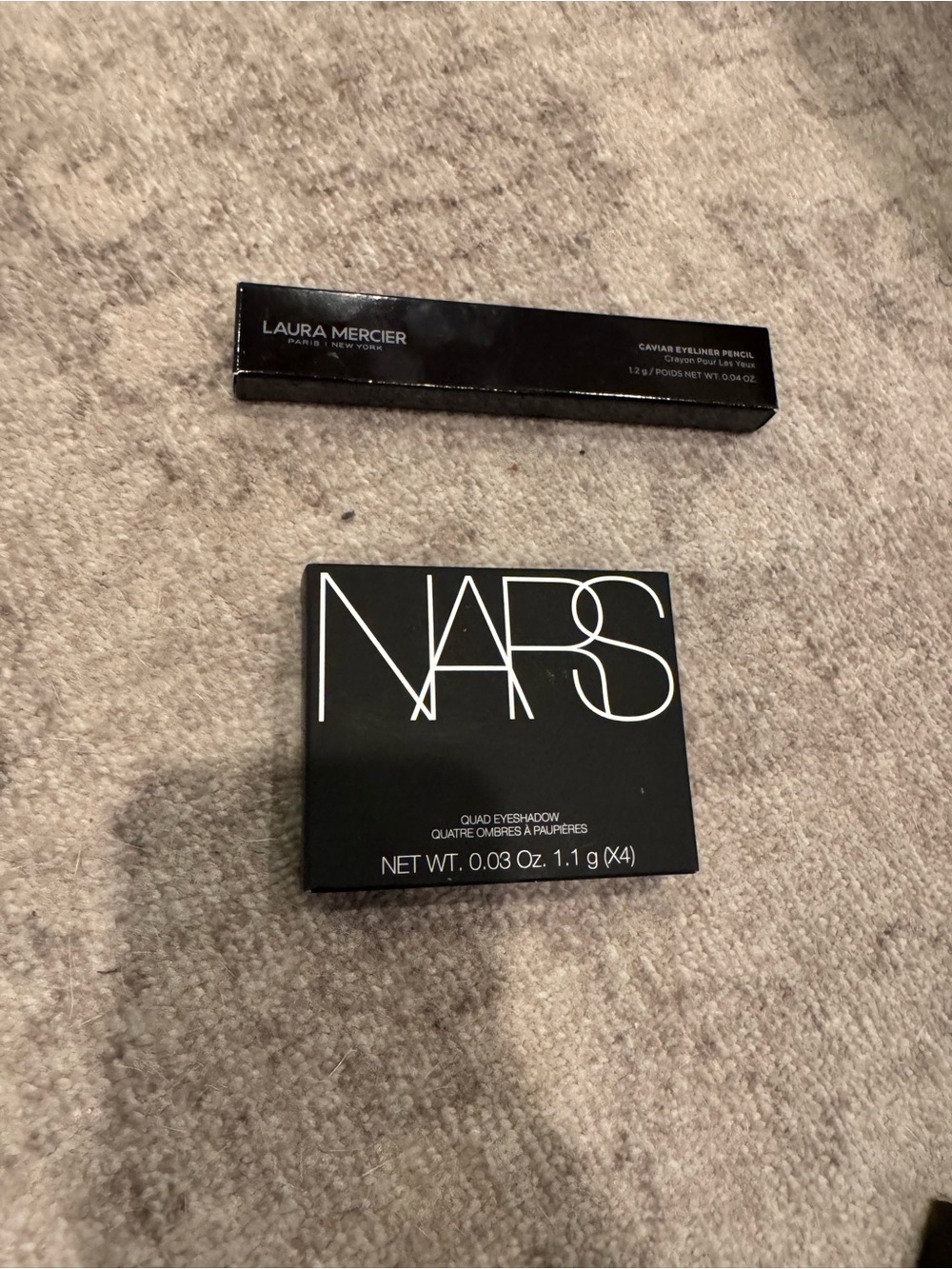 NARS Quad Eyeshadow Palette - Black Compact